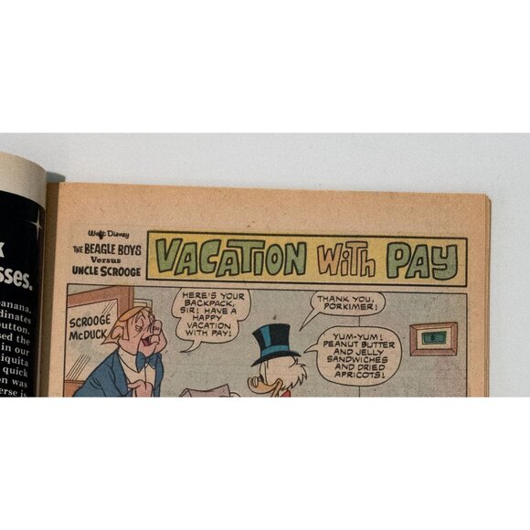 Walt Disney The Beagle Boys Vs Uncle $crooge Comic Book Whitman 1979 - Picture 7 of 13